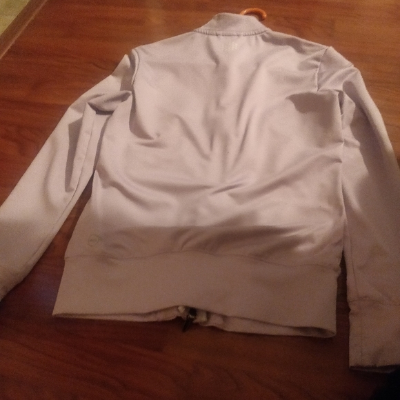 Puma jacket - Picture 2 of 3